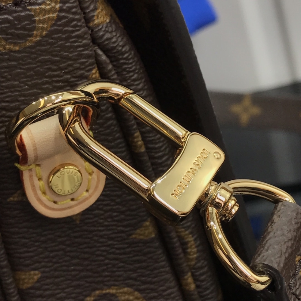 Copy-of-1000-x-1000-Detail-51