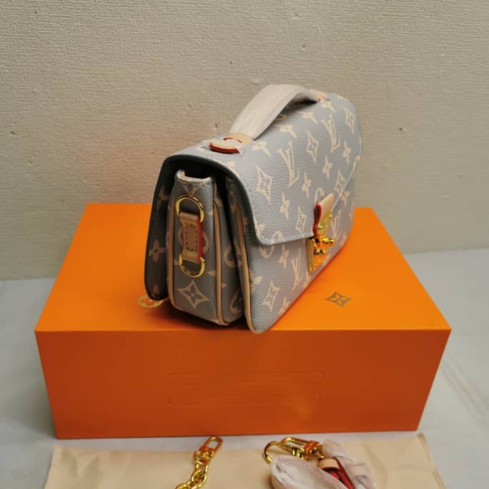 Copy-of-1000-x-1000-Detail-65