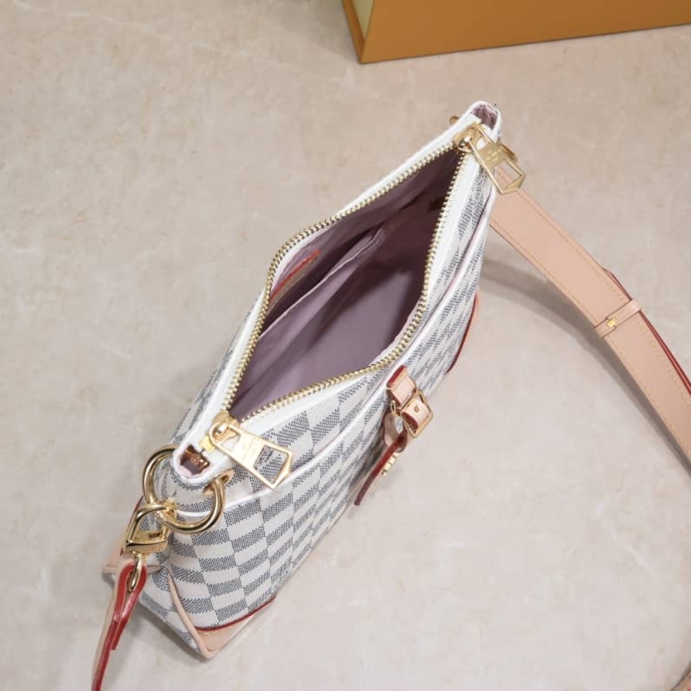 Copy of 1000 x 1000 (Detail)