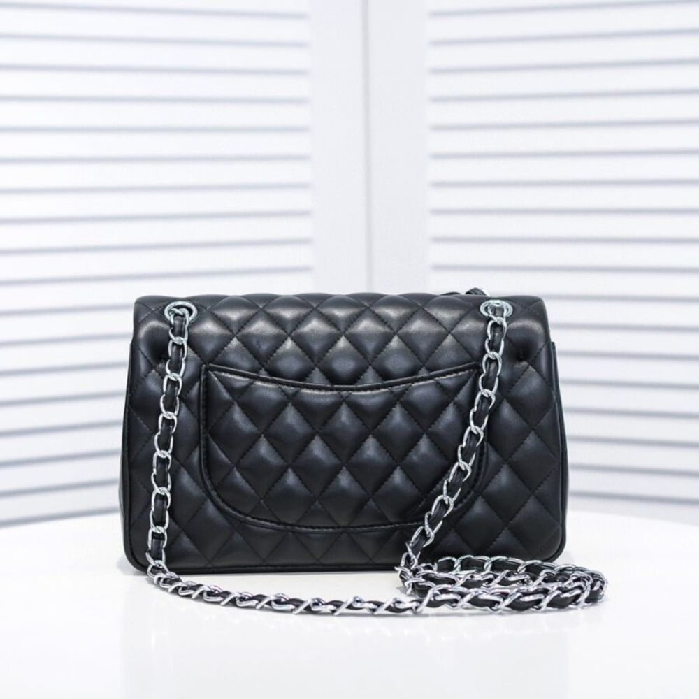 Chanel Classic Medium Flap Bag Black Leather With Silver Hardware 25cm A01113 Y01480 94305