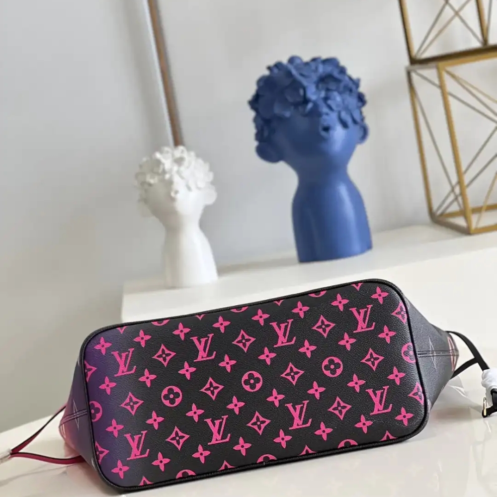 Louis Vuitton Neverfull MM Midnight Fuchsia 31cm M20511 - Image 8