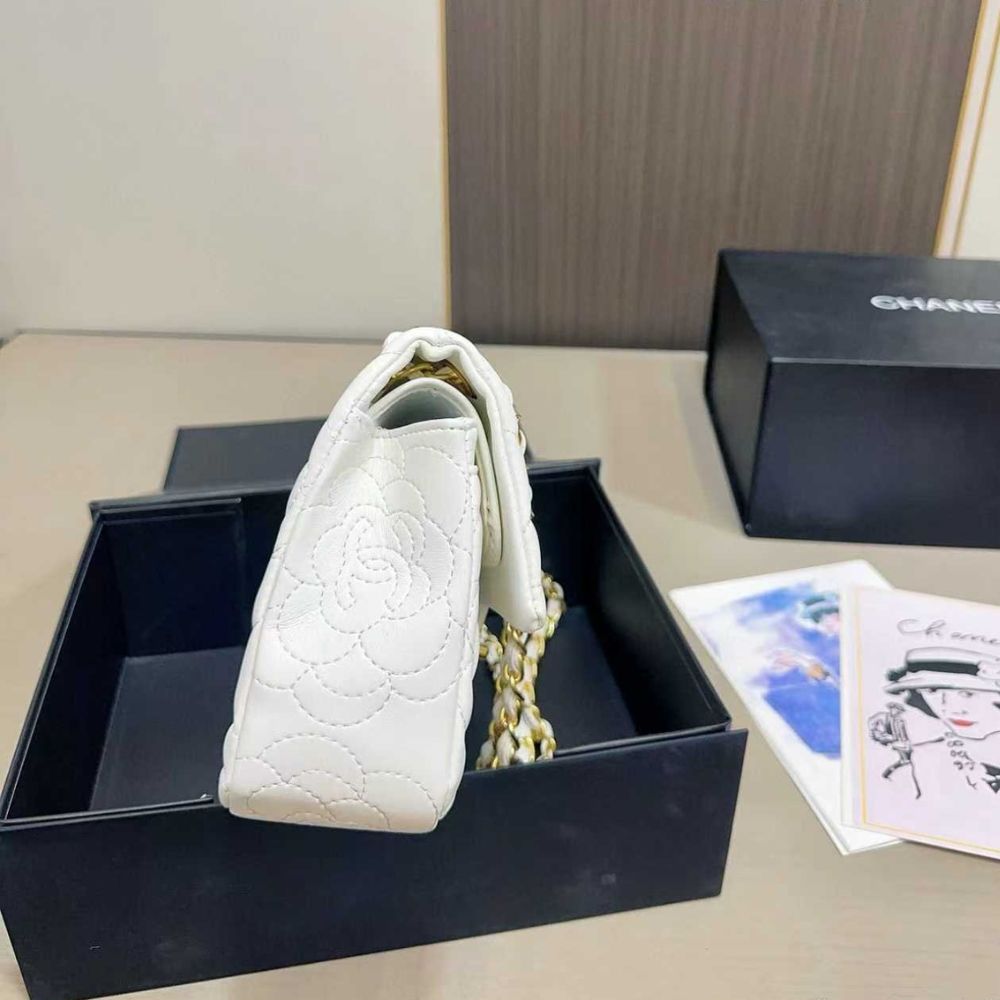 Chanel Classic Medium Flap Bag With Camellia Flower Chain White 25Cm - Image 8