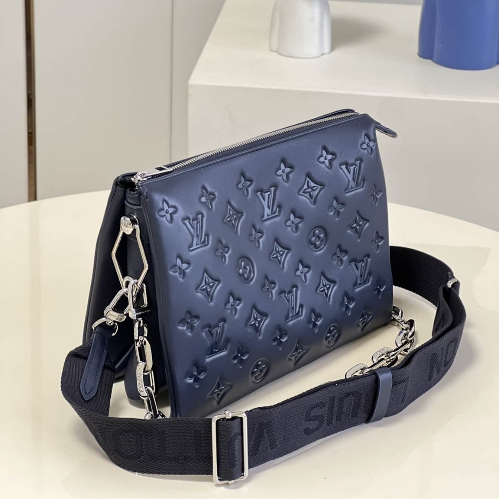 Louis Vuitton Coussin PM Marine Blue 26Cm M20379 - Image 6