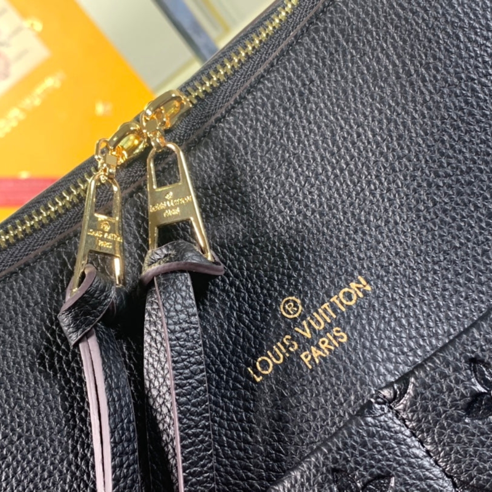 Louis Vuitton Maida Hobo Black 32Cm M45522 - Image 9