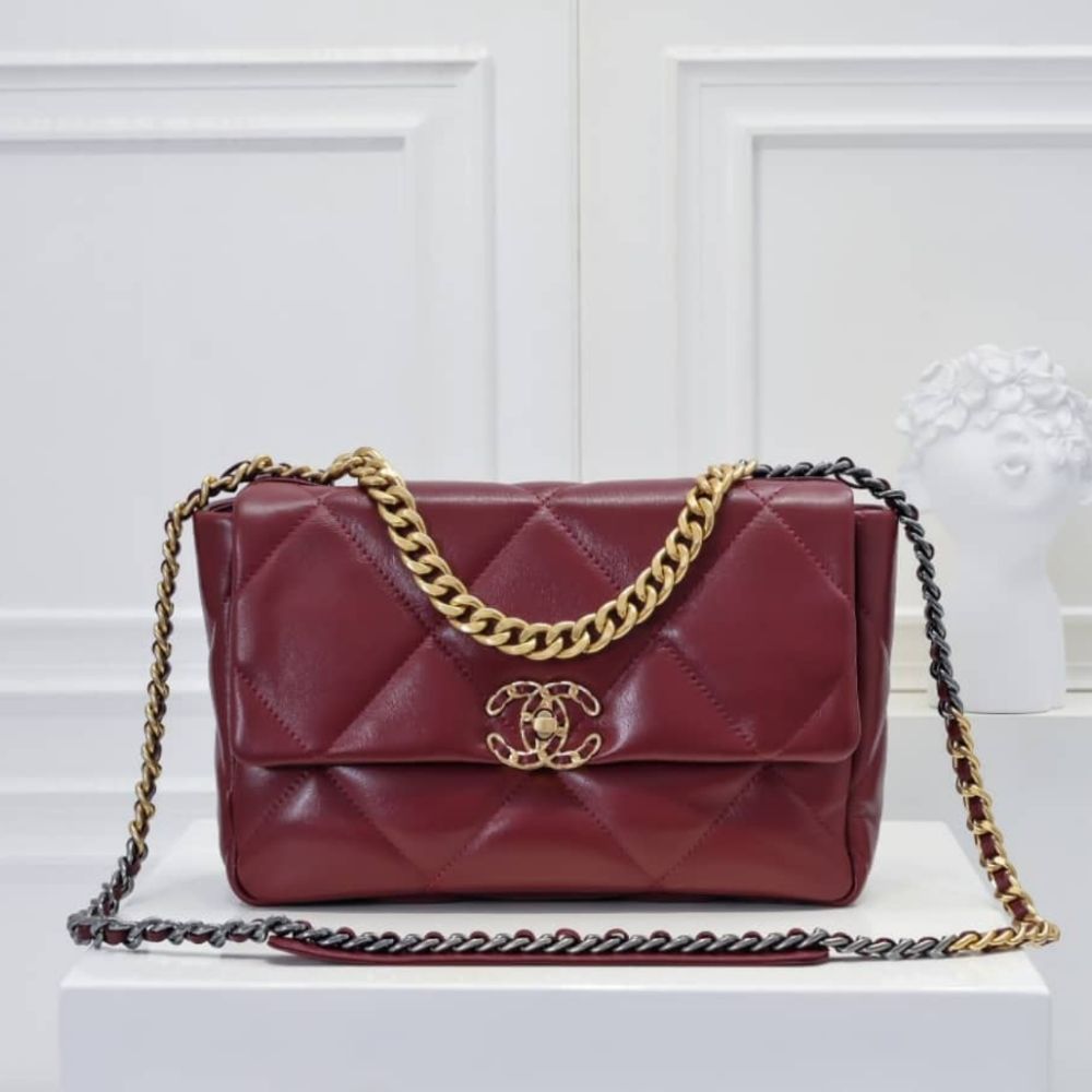 Chanel 19 Small Shiny Crumpled Burgundy 25cm - Image 5