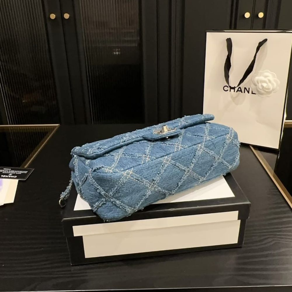 Chanel Cc Chain Flap Quilted Denim Jumbo Blue 25Cm