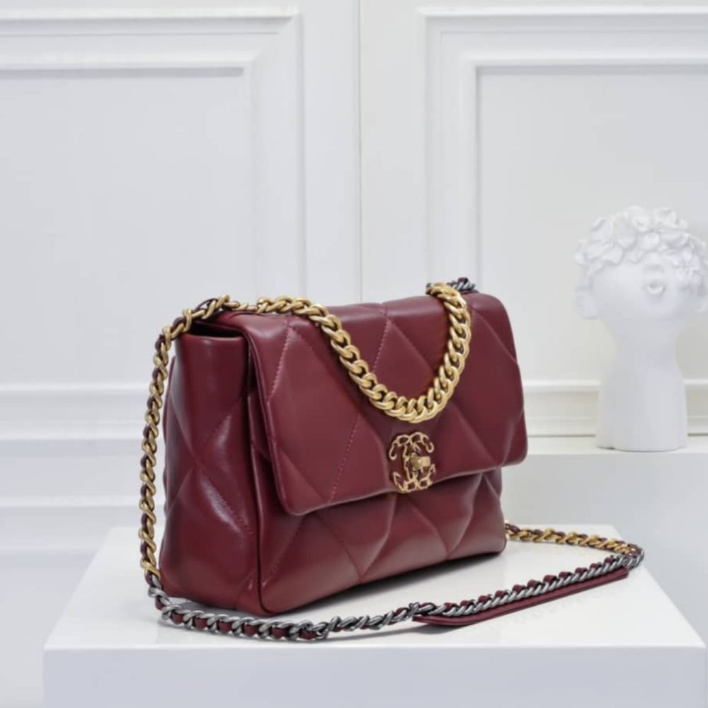 Chanel 19 Small Shiny Crumpled Burgundy 25cm - Image 6
