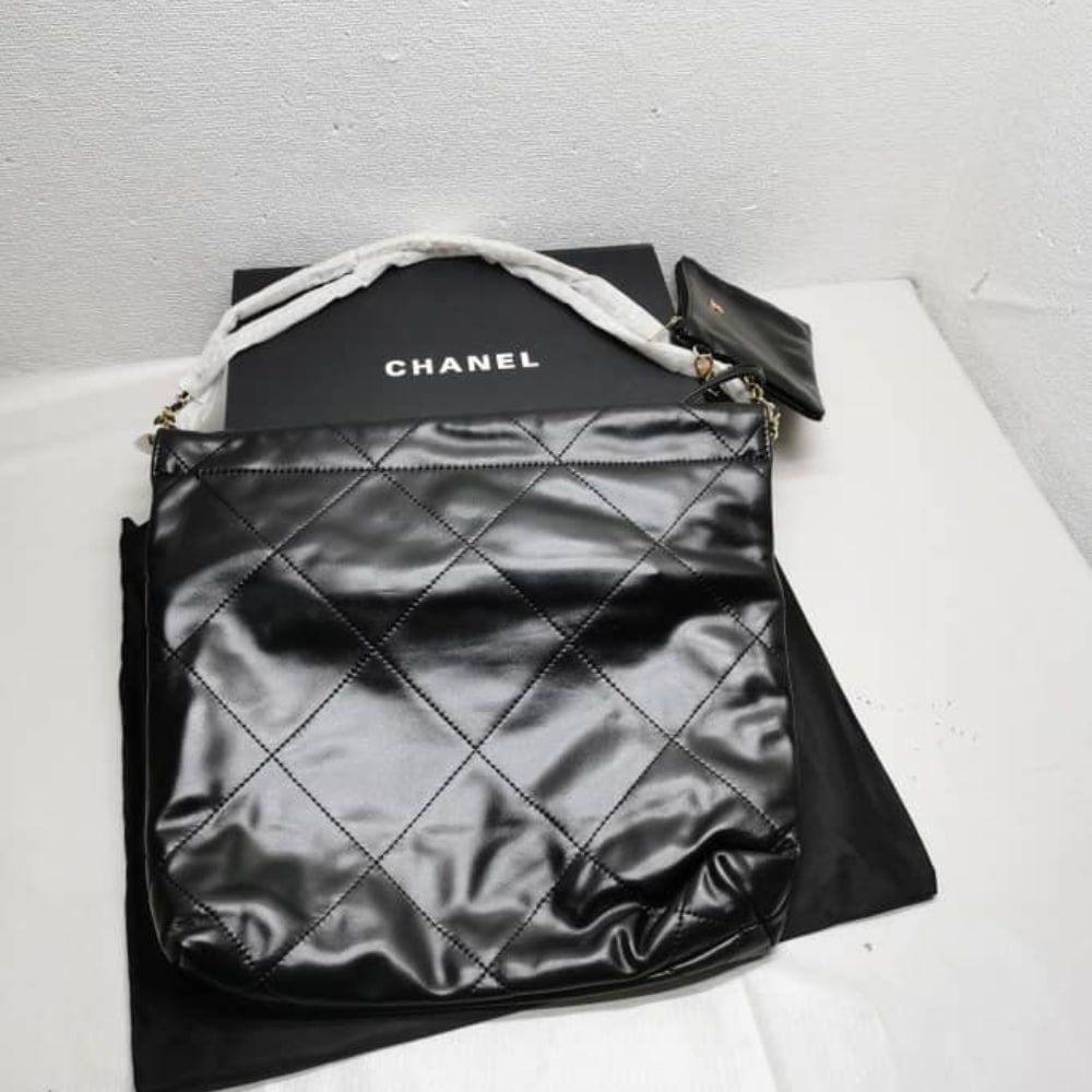 Chanel 22 Small Handbag Black 30cm AS3260 B08037 94305 - Image 6