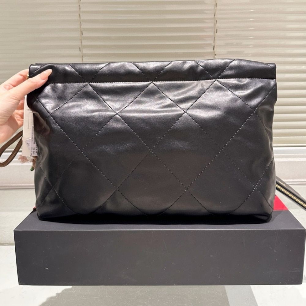 Chanel 22 Medium East West Bag Leather Black 39Cm - Image 6