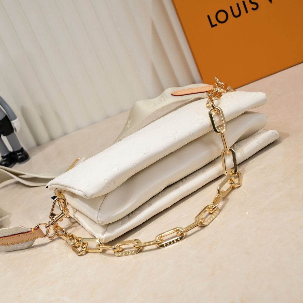 Louis Vuitton Coussin PM Cream 26Cm M57793 - Image 8