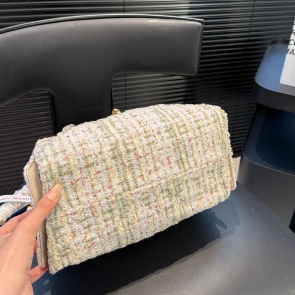 Chanel 25 Small Handbag Tweed And Gold Tone Metal Khaki 26Cm AS5293 B21178 NR774 - Image 10