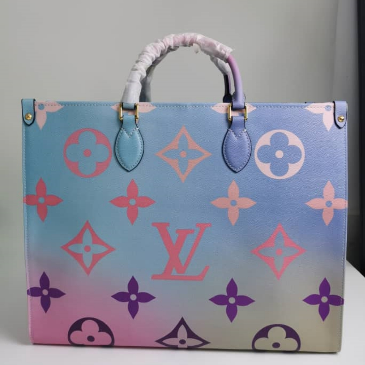 Louis Vuitton Onthego GM Sunrise Pastel 41Cm M46076 - Image 5