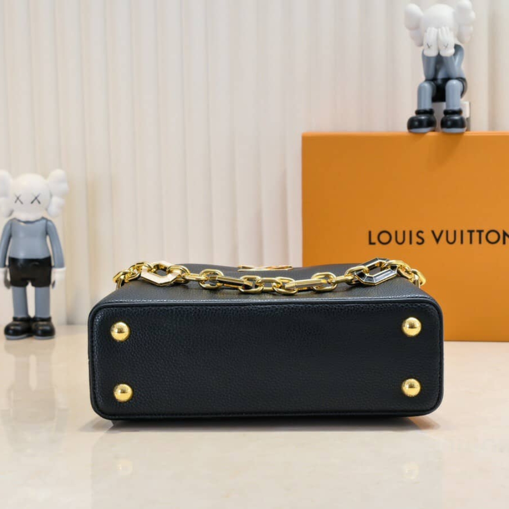 Louis Vuitton Capucines BB Black 27Cm - Image 8