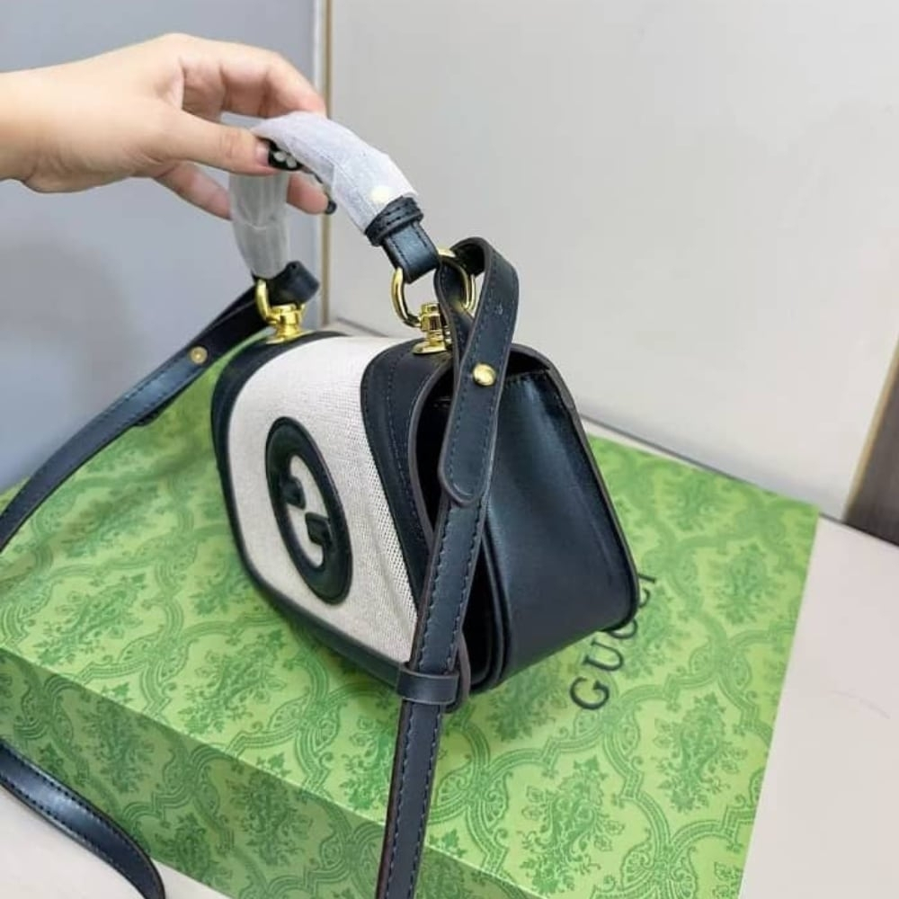 Gucci Blondie Mini Shoulder Bag Ivory And Black 22Cm 815700 HAAKF 2546 - Image 8