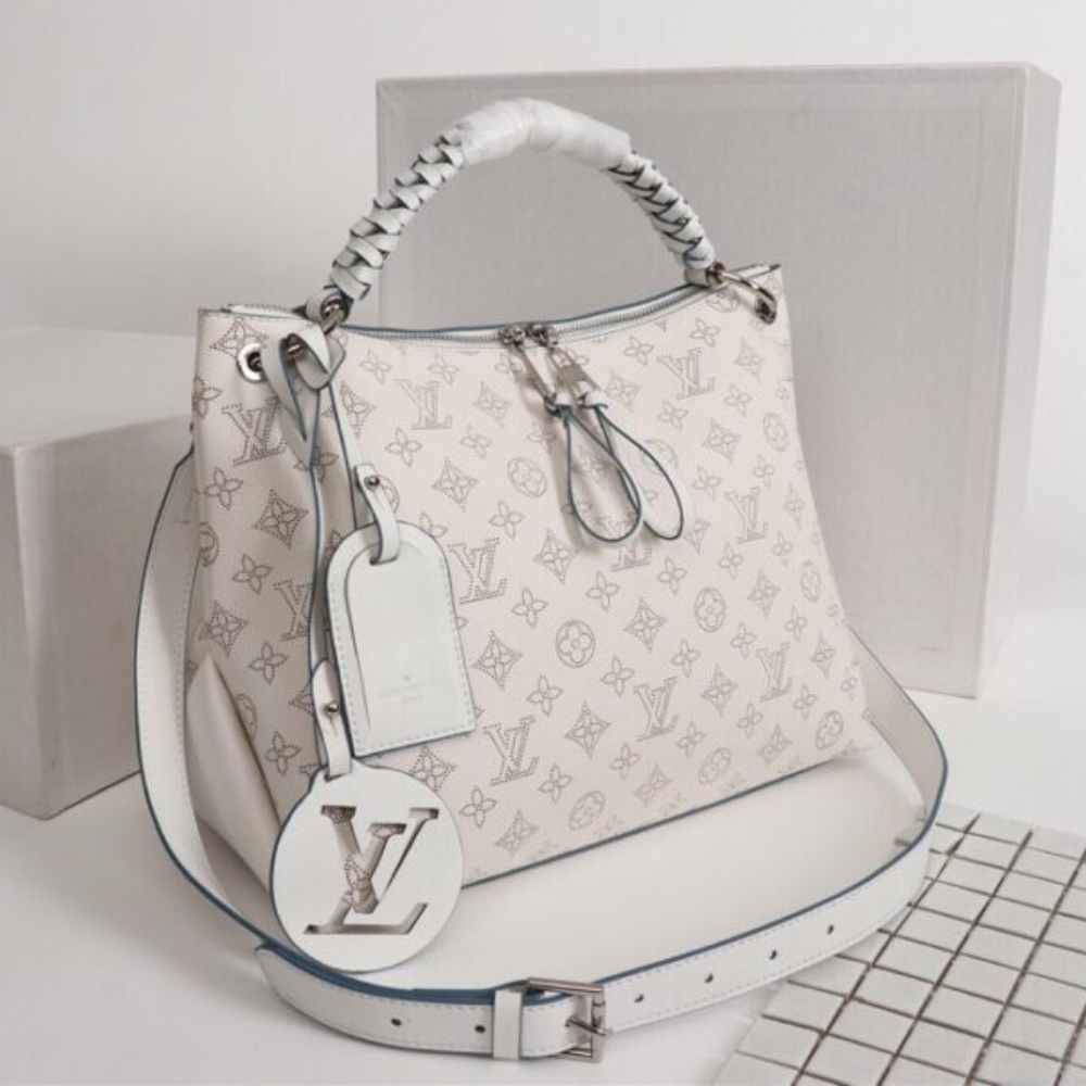 Louis Vuitton Beaubourg Hobo MM White 32Cm M56201 - Image 6