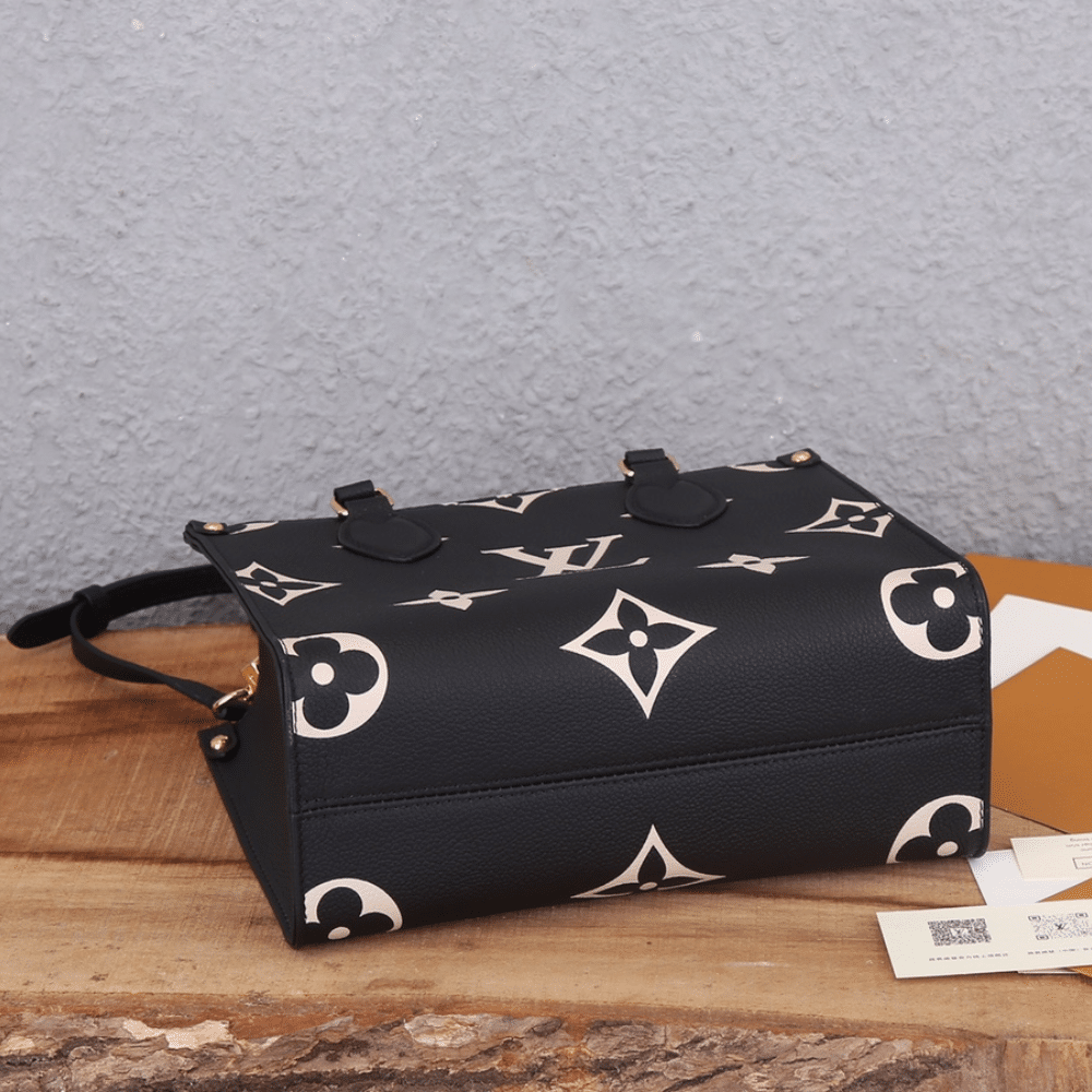 Louis Vuitton Onthego PM Black 25Cm M45659 - Image 8