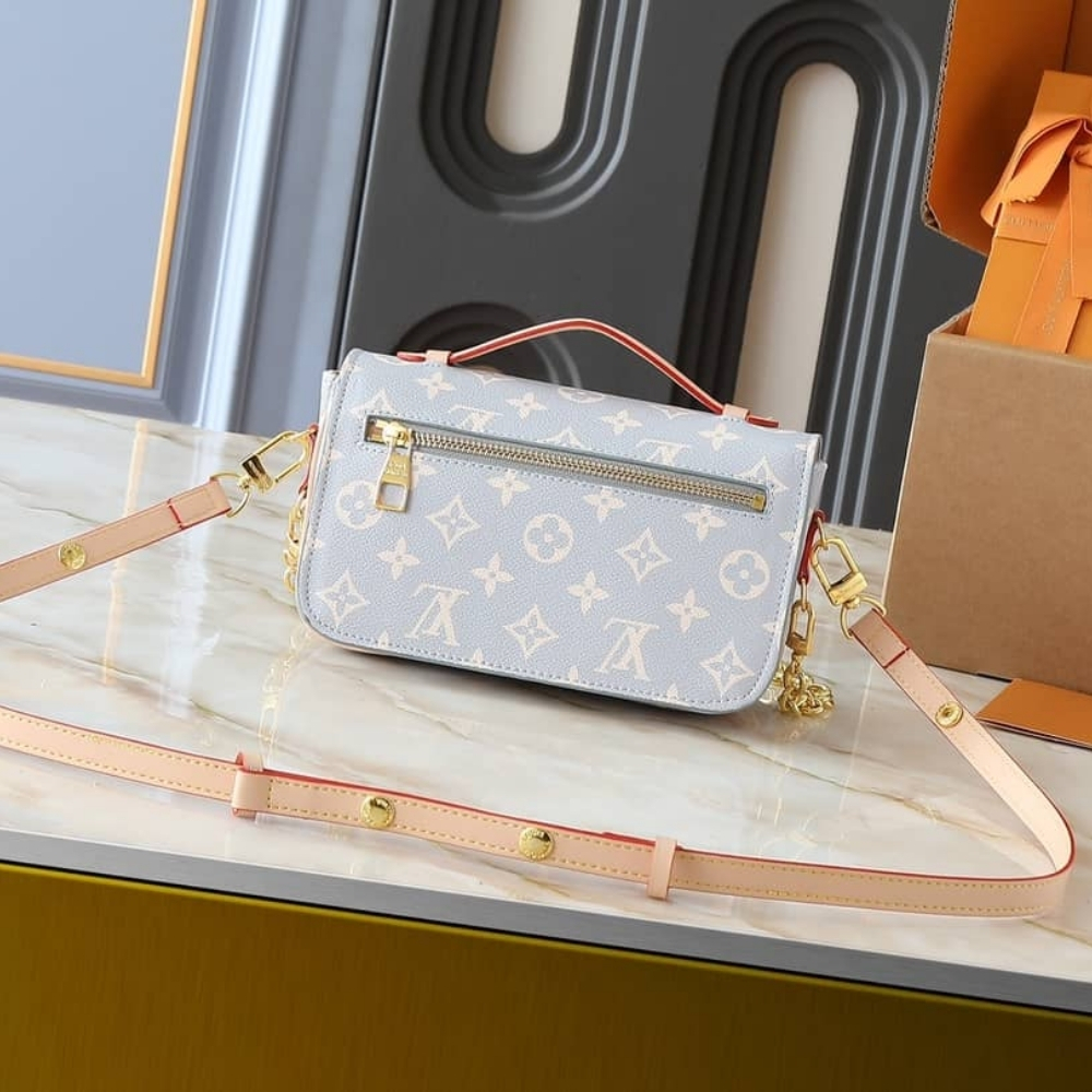 Louis Vuitton Pochette Métis East West Trianon Blue 21Cm M12429 - Image 7