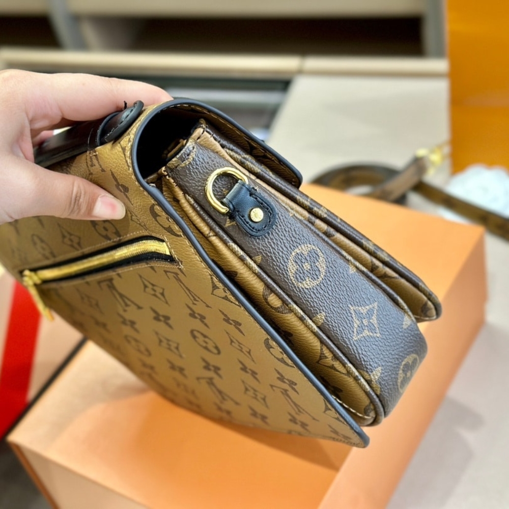 Louis Vuitton Pochette Métis Monogram Reverse Brown 25Cm M44876 - Image 8